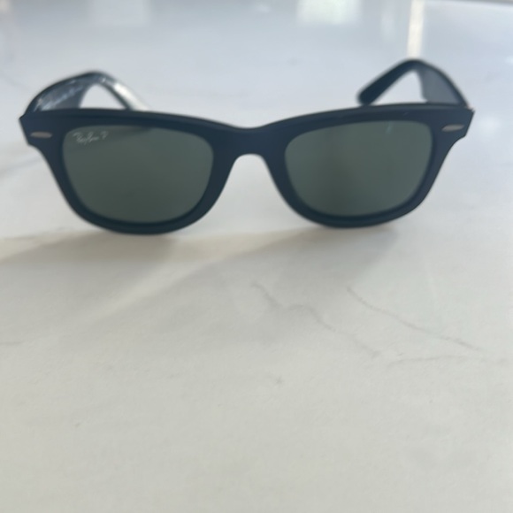 Ray Ban - Original Wayfarer Classic Polarized - Picture 2 of 7